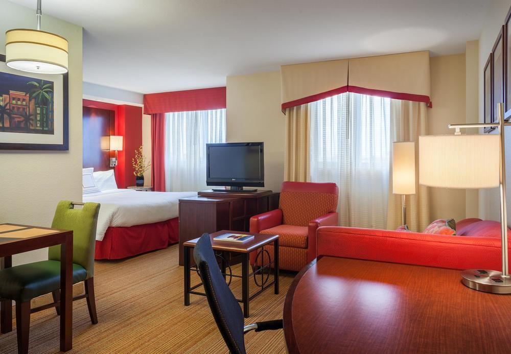 Residence Inn By Marriott Miami Airport Exteriér fotografie